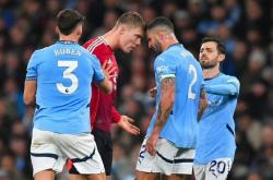 开云体育下载-英超热门球队：曼城击败切尔西跻身前四