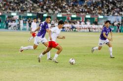 开云体育官方网站-关于足球赛事中一幕幕惊心动魄的比拼的信息