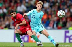 开云体育登录-冰岛队在比赛中表现抢眼