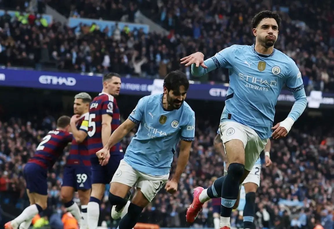 曼城横扫对手晋级，将在欧冠决赛中对阵阿贾克斯！的简单介绍