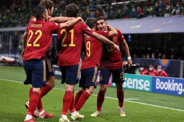 罗马遭遇悲剧！贝里手染红球队失利惨遭多特蒙德逆转的简单介绍