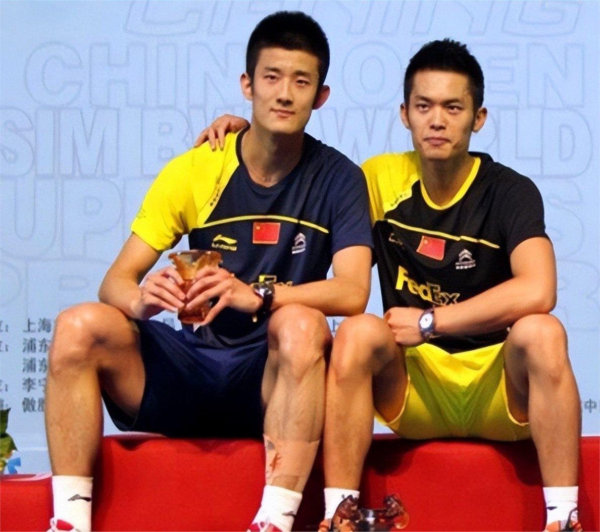 林丹的伤退让粉丝关键的简单介绍