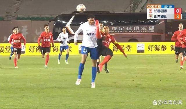 球员伤情频频曝光,球队备战受挫! 球员伤情频频曝光,球队备战受挫!