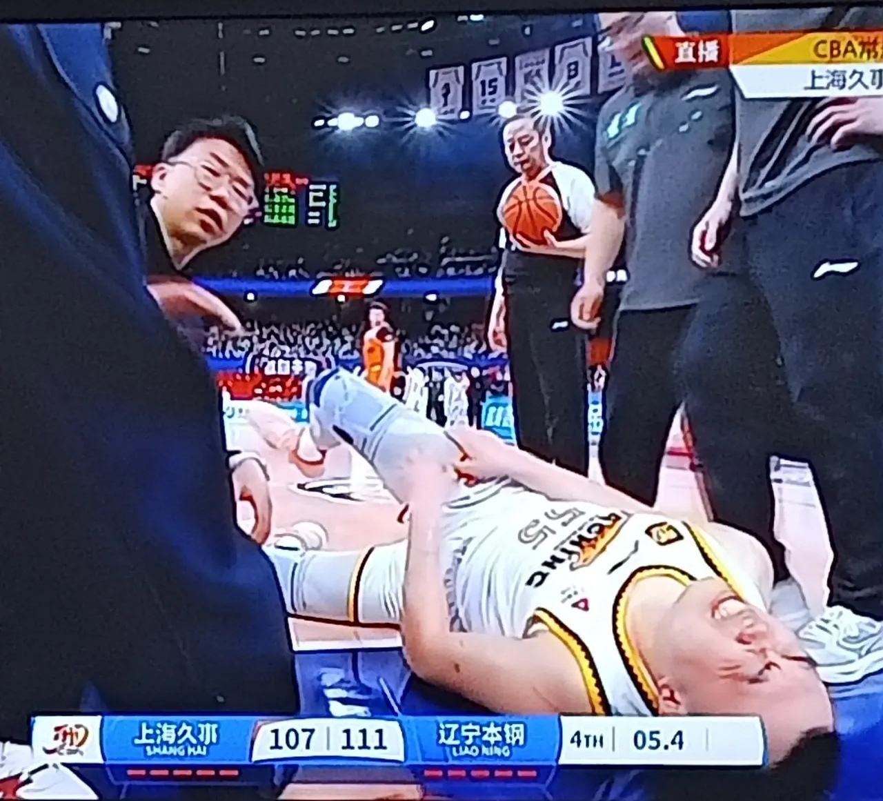 球员伤情频频曝光,球队备战受挫! 球员伤情频频曝光,球队备战受挫!