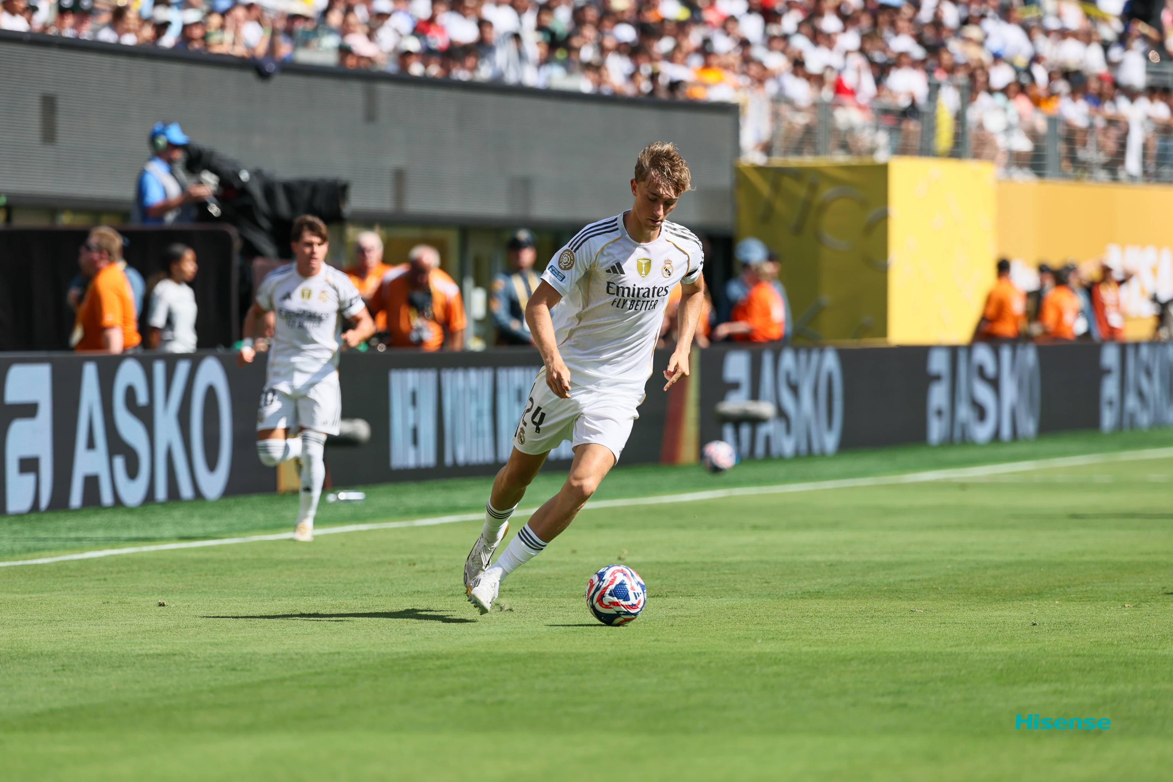 多特蒙德连续取胜，球队状态回勇，冲击榜首的简单介绍