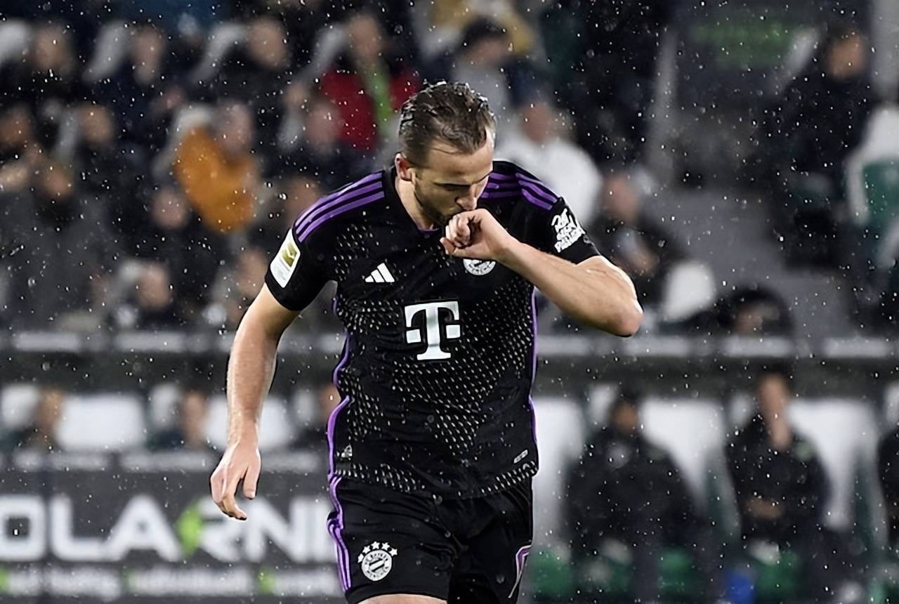 关于沃尔夫斯堡主场告捷，稳坐积分榜前列的信息