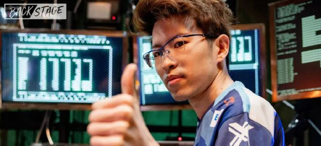 FPX险胜DFM,Faker操刀奇招英雄翻盘全球总决赛2:1(广州) FPX险胜DFM,Faker操刀奇招英雄翻盘全球总决赛2:1(广州)