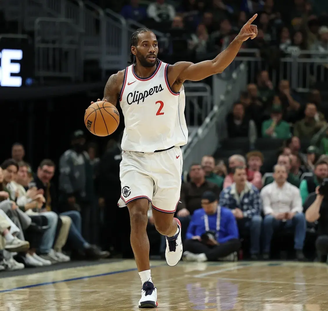 雄鹿B队逆转热火，伦纳德一己之力扛起全队的简单介绍