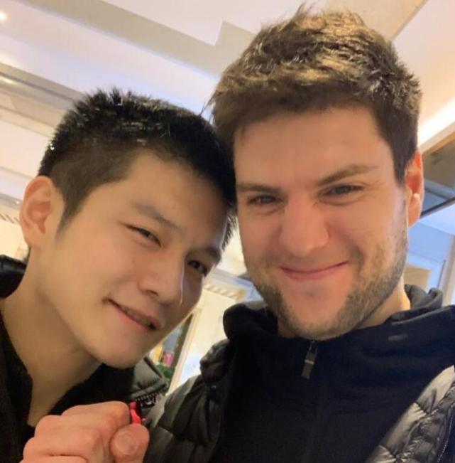 包含日本乒乓球队碾压中国乒乓球队，奥恰洛夫送出助攻的词条